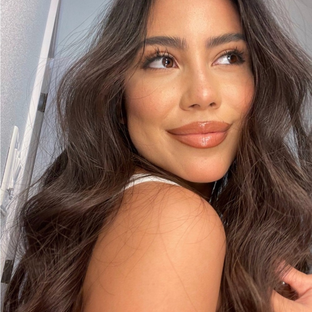 Meet your Posher, Brianna